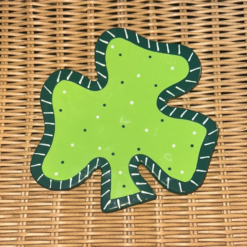 Coton Colors Large Shamrock Attachment ☘️